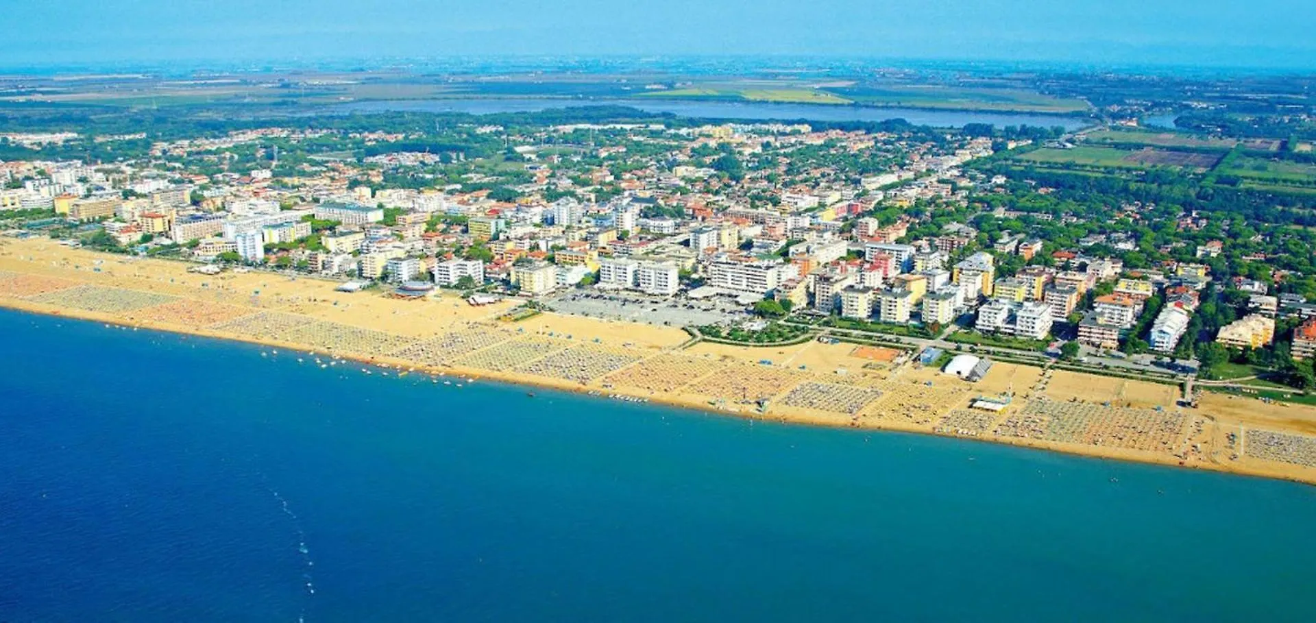 Colourful Flat In The Heart Of Bibione - Beahost Apartment