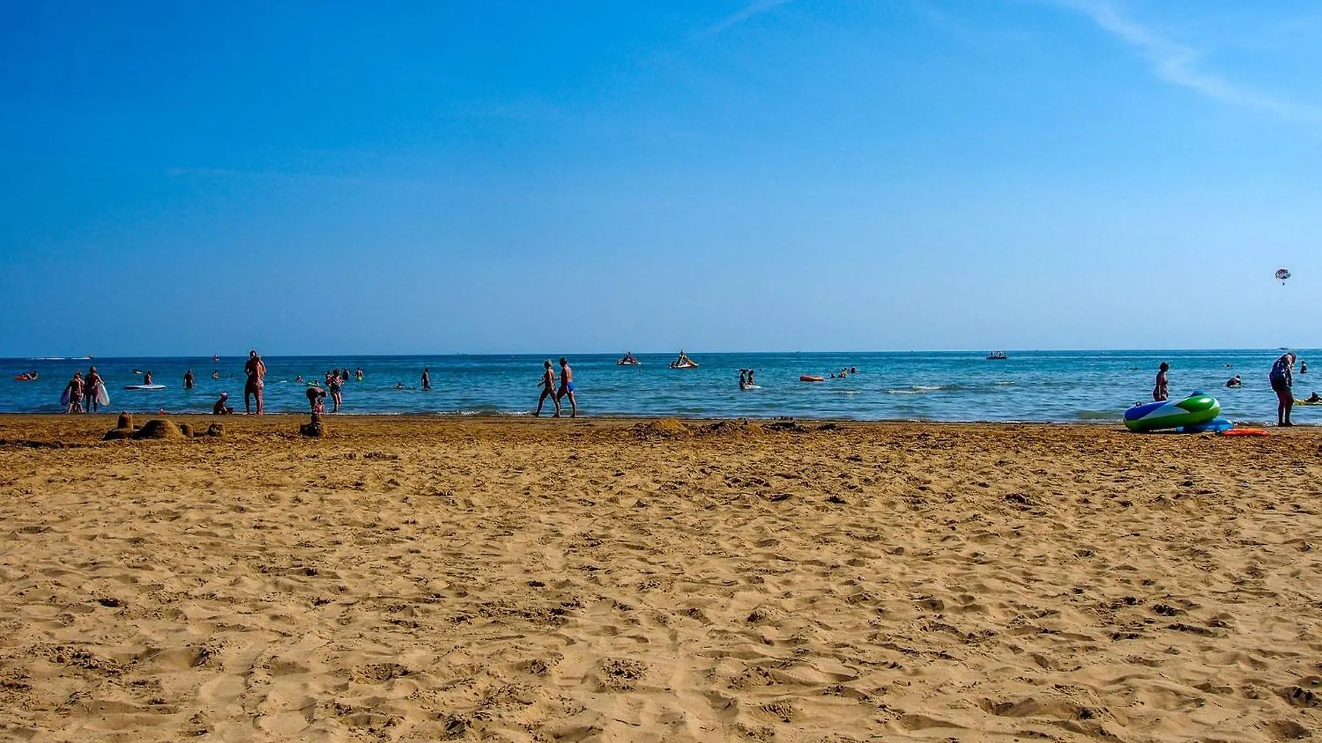 شقة Colourful Flat In The Heart Of Bibione - Beahost