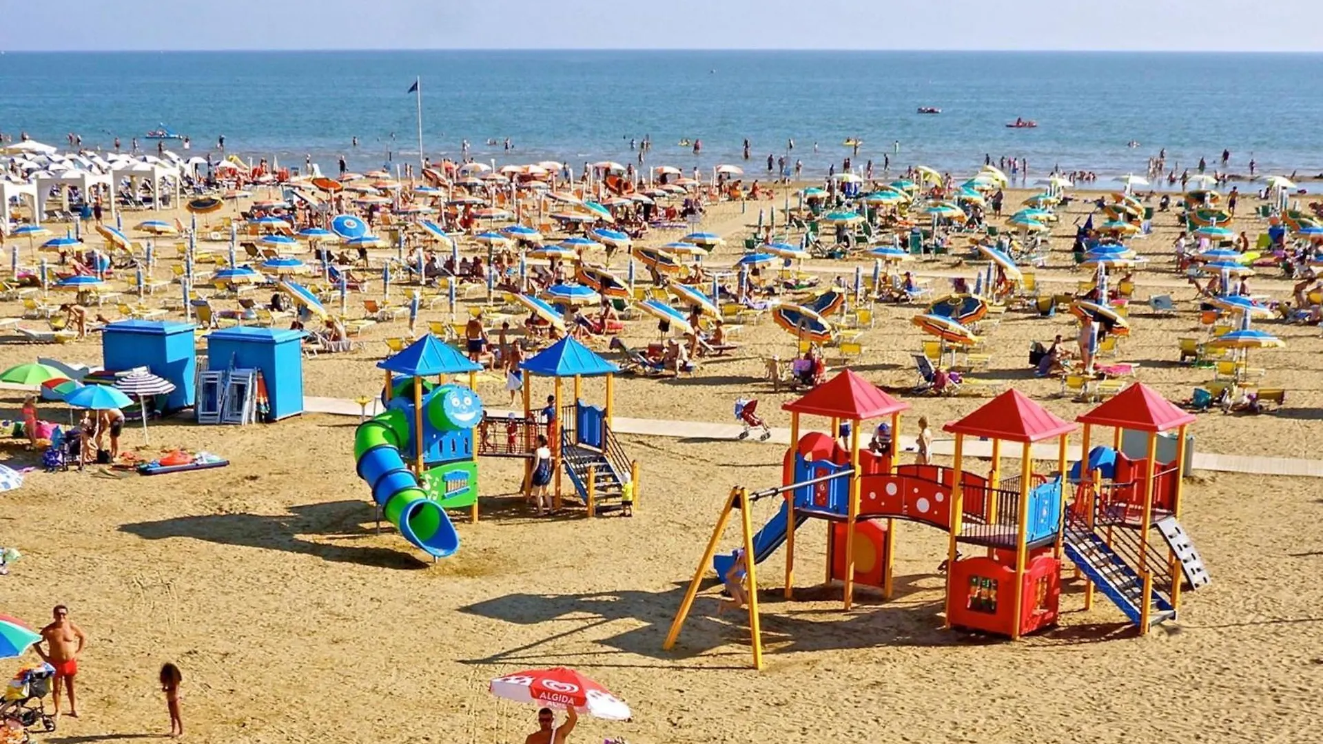 شقة Colourful Flat In The Heart Of Bibione - Beahost