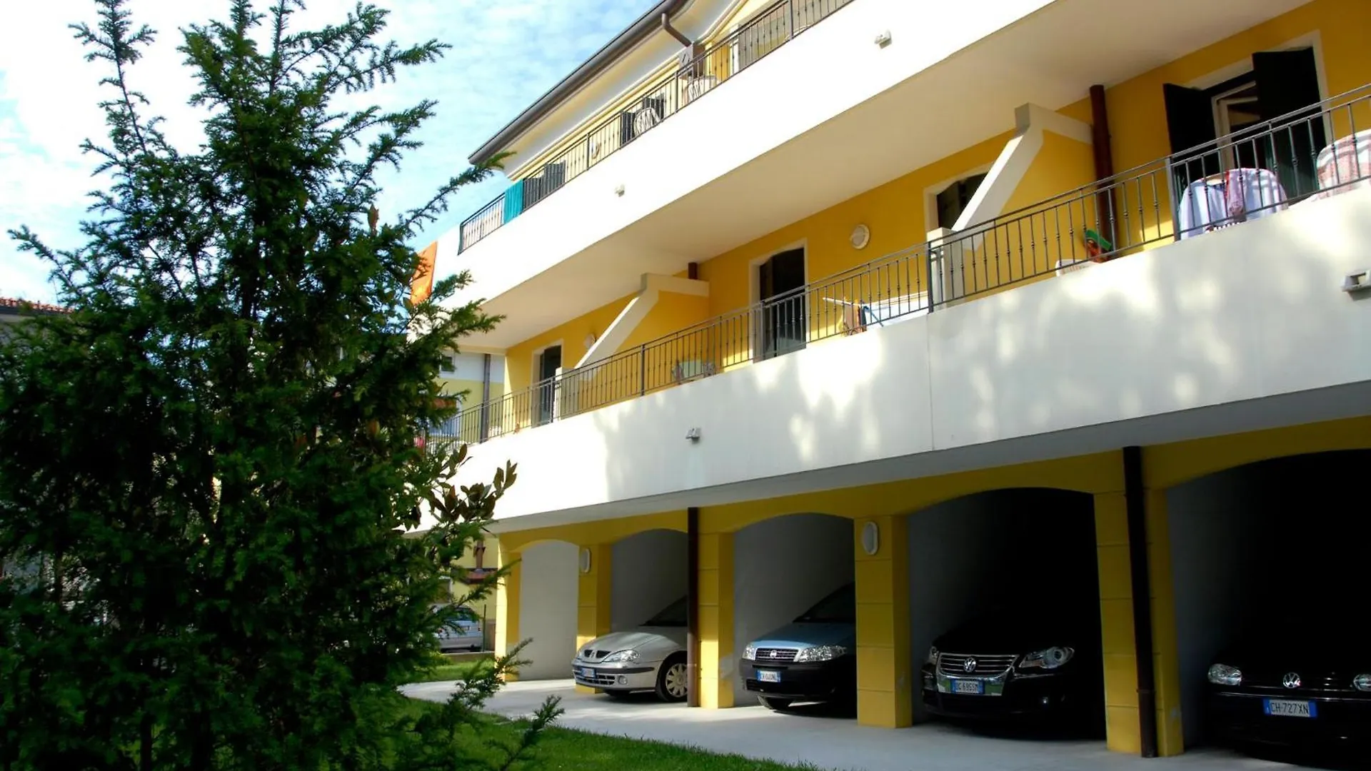 Colourful Flat In The Heart Of Bibione - Beahost Apartment 0*,  Italy